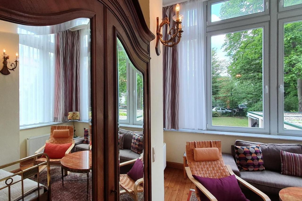 Ferienwohnungen Villa Haniel Carl Dresde Extérieur photo